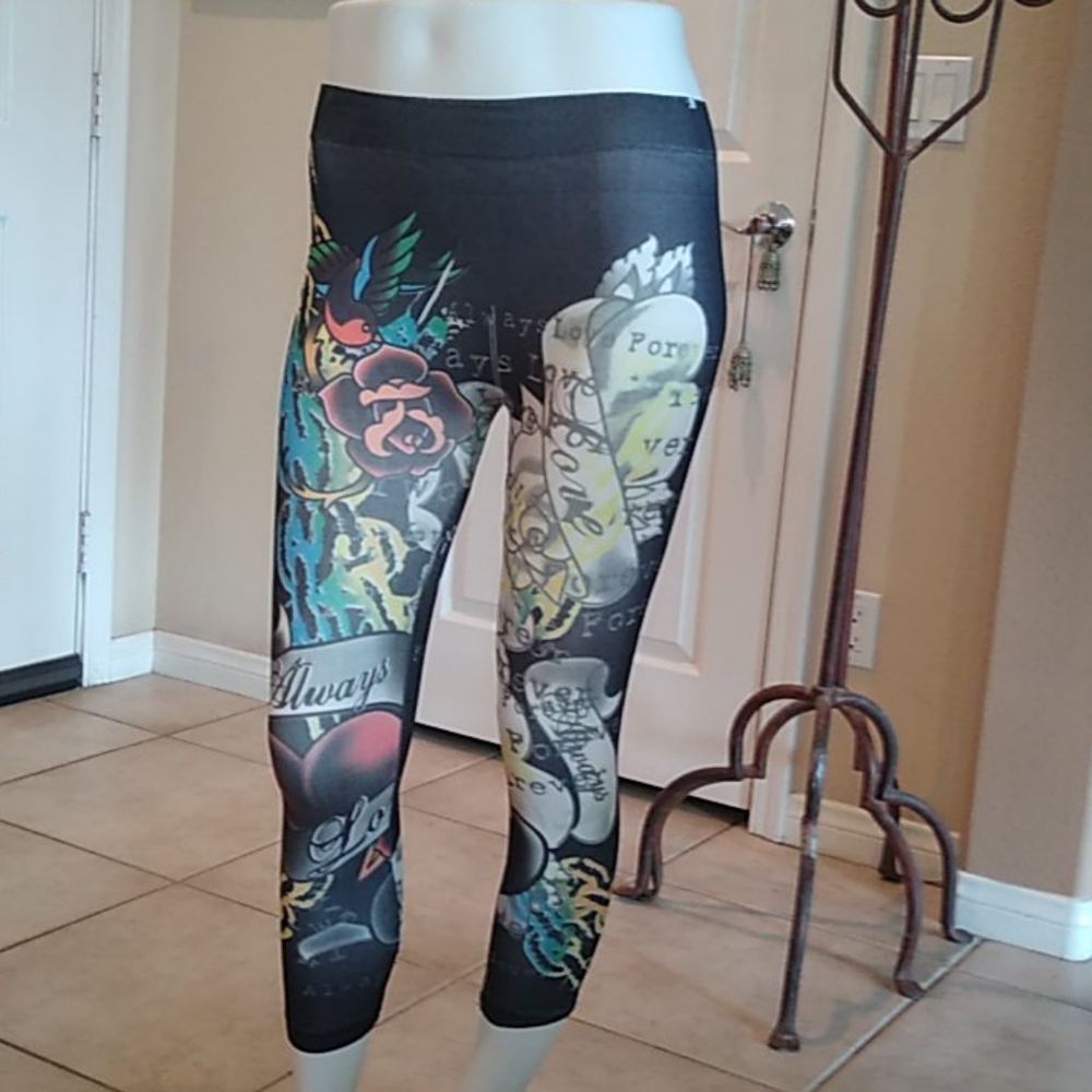 Love Always and Forever Capri Tights Leggings
